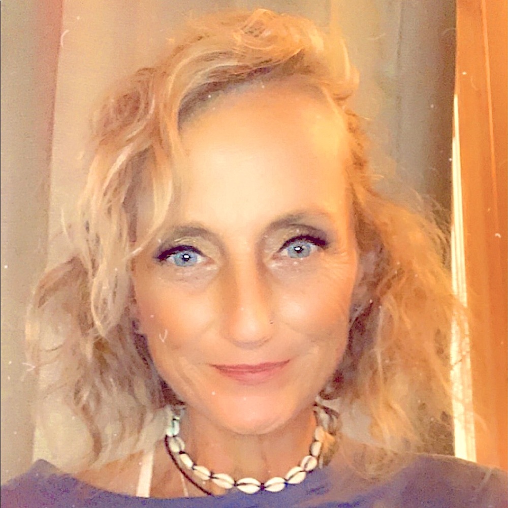 Meet your Posher, Terra